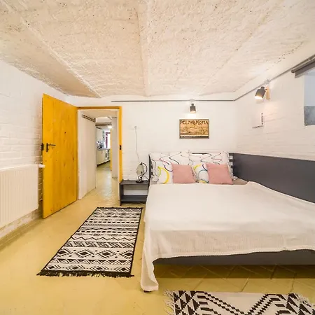 Adam Apartman * Balatonföldvár