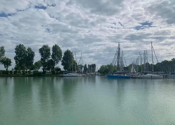 ádám Balatonföldvár